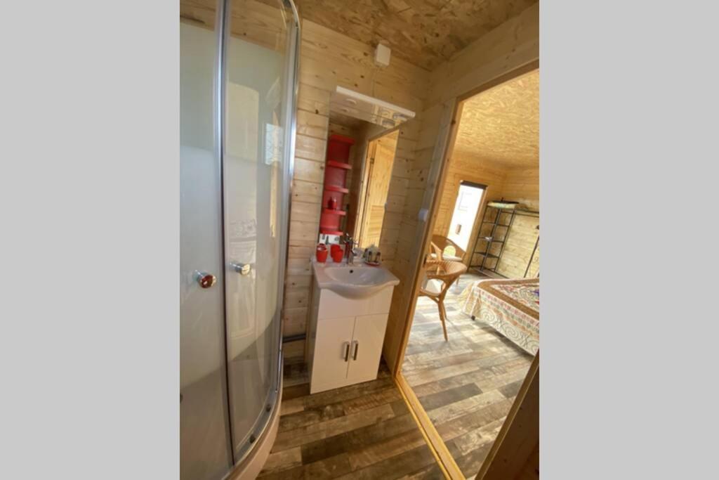 Charmant Chalet Pour 2 Personnes Spa Prive Massillargues-Attuech 外观 照片