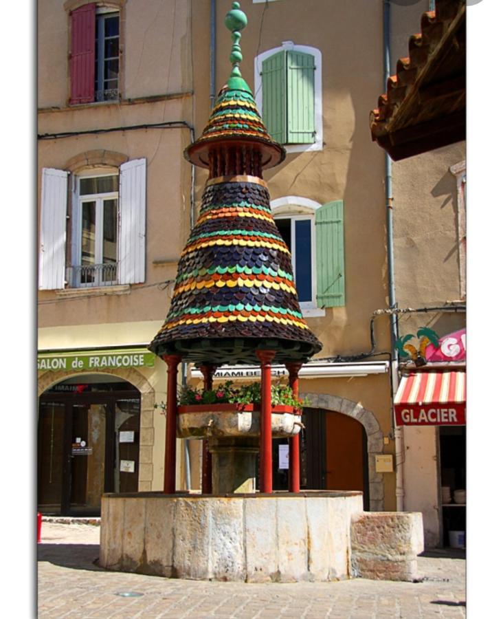 Charmant Chalet Pour 2 Personnes Spa Prive Massillargues-Attuech 外观 照片